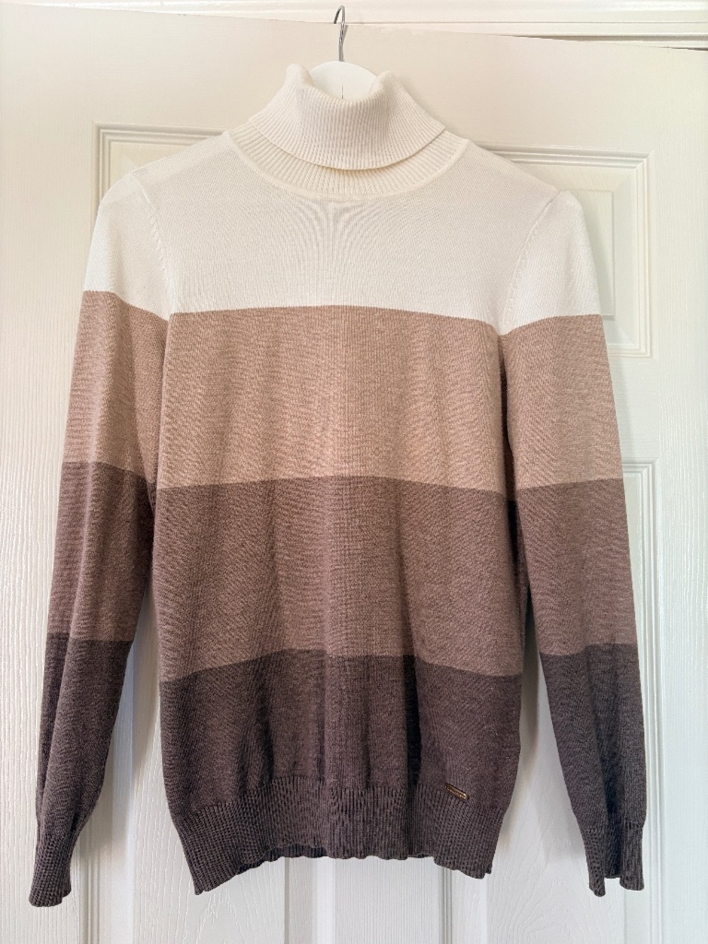 Calvin Klein , Turtlneeck,long sleeve sweater.